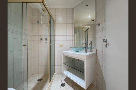 Apartamento à venda com 74m², 2 quartos e 2 vagas Apartamento à venda com 74m², 2 quartos e 2 vagasBanheiro