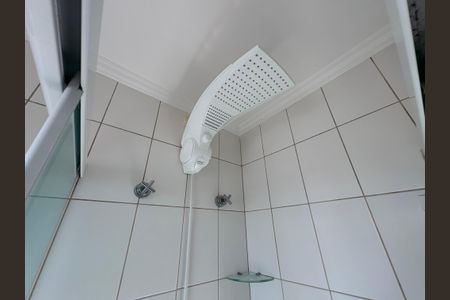 Apartamento à venda com 74m², 2 quartos e 2 vagas Apartamento à venda com 74m², 2 quartos e 2 vagasBanheiro da Suíte