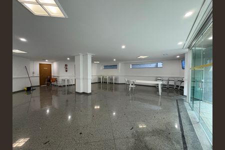 Apartamento à venda com 74m², 2 quartos e 2 vagas Apartamento à venda com 74m², 2 quartos e 2 vagasÁrea comum - Salão de festas