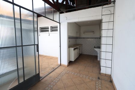 Casa à venda com 319m², 5 quartos e 5 vagasTerraço