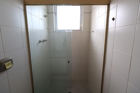 Casa à venda com 319m², 5 quartos e 5 vagasBanheiro da Suíte 1