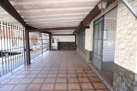 Casa à venda com 319m², 5 quartos e 5 vagasGaragem 2