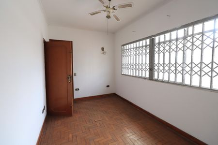 Casa à venda com 319m², 5 quartos e 5 vagasQuarto 3 - Suíte