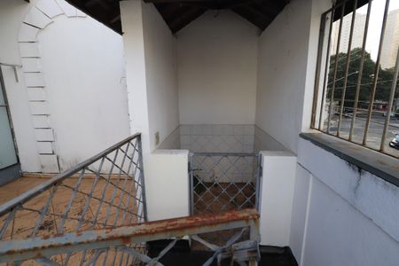 Casa à venda com 319m², 5 quartos e 5 vagasTerraço