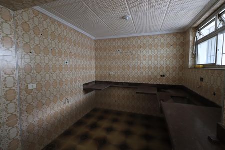 Casa à venda com 319m², 5 quartos e 5 vagasCozinha