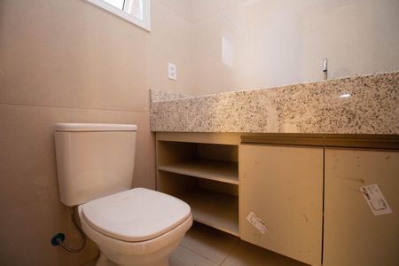 Apartamento para alugar com 162m², 4 quartos e 3 vagas Apartamento para alugar com 162m², 4 quartos e 3 vagasBanheiro da Suíte 1