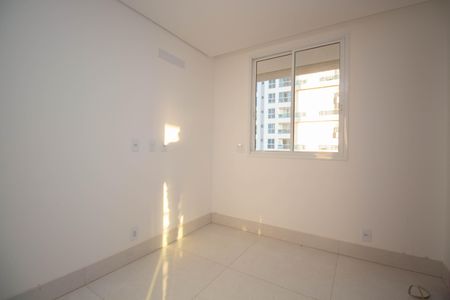 Apartamento para alugar com 162m², 4 quartos e 3 vagas Apartamento para alugar com 162m², 4 quartos e 3 vagasSuíte 1
