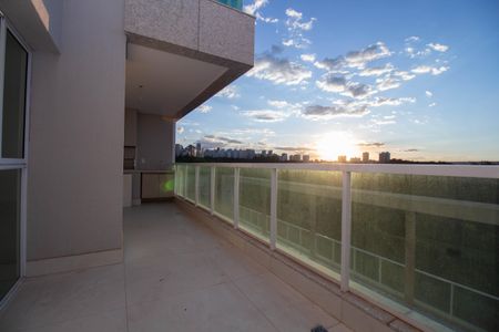 Apartamento para alugar com 162m², 4 quartos e 3 vagas Apartamento para alugar com 162m², 4 quartos e 3 vagasSacada