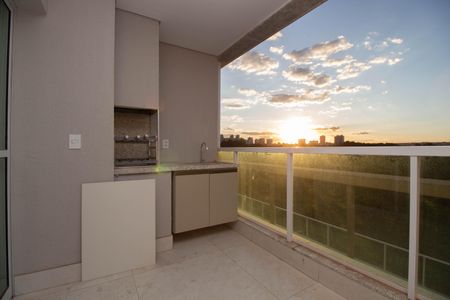 Apartamento para alugar com 162m², 4 quartos e 3 vagas Apartamento para alugar com 162m², 4 quartos e 3 vagasSacada