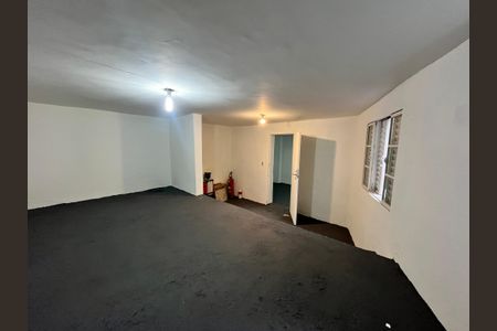 Casa à venda com 250m², 4 quartos e 3 vagasQuarto de Serviço