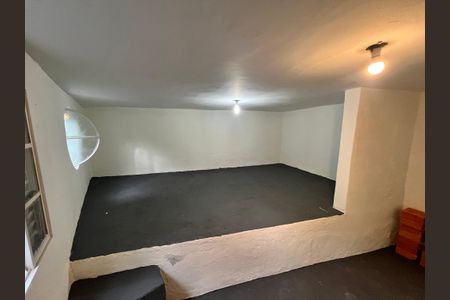 Casa à venda com 250m², 4 quartos e 3 vagasQuarto de Serviço