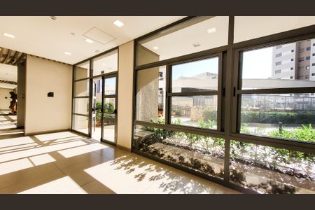 Apartamento à venda com 86m², 2 quartos e 2 vagasHall social