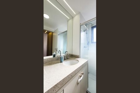 Apartamento à venda com 86m², 2 quartos e 2 vagasBanheiro da Suite 1