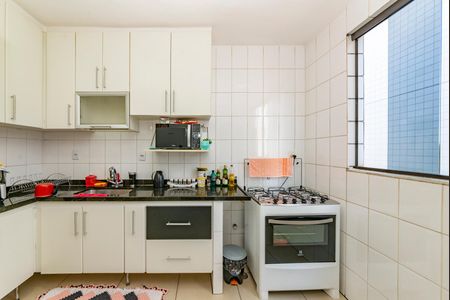 Apartamento à venda com 179m², 3 quartos e 3 vagas Apartamento à venda com 179m², 3 quartos e 3 vagasCozinha