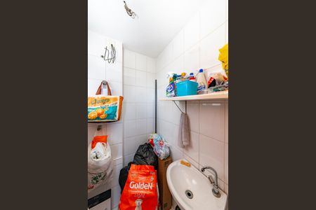 Apartamento à venda com 179m², 3 quartos e 3 vagas Apartamento à venda com 179m², 3 quartos e 3 vagasBanheiro de serviço