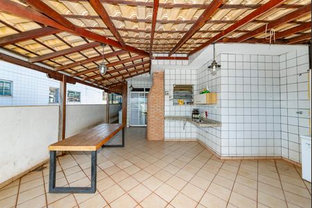 Apartamento à venda com 179m², 3 quartos e 3 vagas Apartamento à venda com 179m², 3 quartos e 3 vagasVaranda