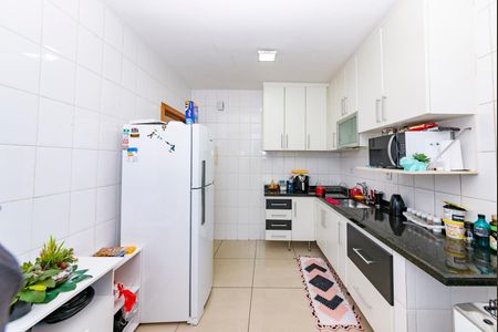 Apartamento à venda com 179m², 3 quartos e 3 vagas Apartamento à venda com 179m², 3 quartos e 3 vagasCozinha