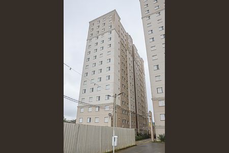 Apartamento à venda com 44m², 2 quartos e 1 vaga Apartamento à venda com 44m², 2 quartos e 1 vagaFachada do bloco