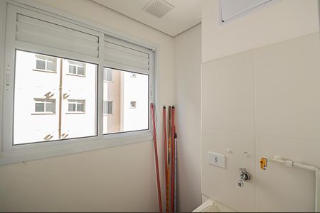 Apartamento à venda com 44m², 2 quartos e sem vaga Apartamento à venda com 44m², 2 quartos e sem vagaÁrea de Serviço