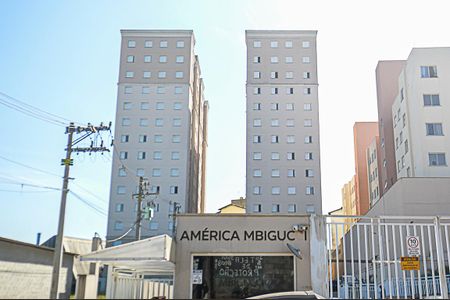 Apartamento à venda com 44m², 2 quartos e sem vaga Apartamento à venda com 44m², 2 quartos e sem vagaFachada e portaria