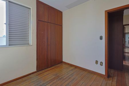 Apartamento à venda com 190m², 3 quartos e 2 vagasQuarto 1