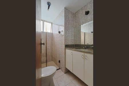 Apartamento à venda com 190m², 3 quartos e 2 vagasBanheiro