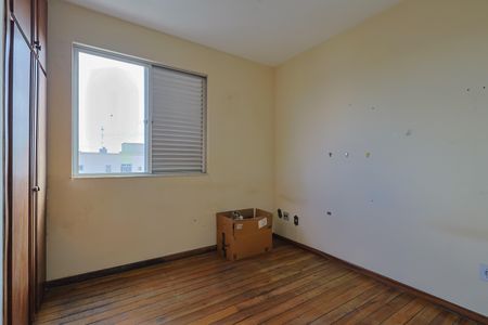 Apartamento à venda com 190m², 3 quartos e 2 vagasQuarto 2