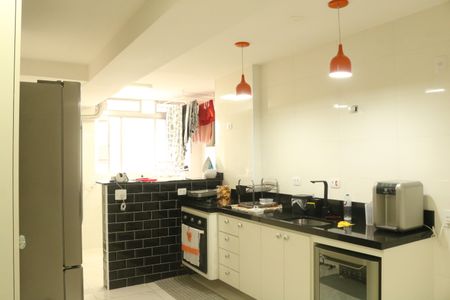 Apartamento à venda com 136m², 2 quartos e 2 vagasCozinha