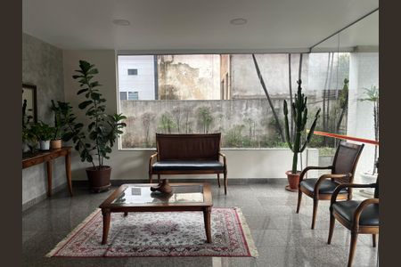 Apartamento à venda com 136m², 2 quartos e 2 vagas Apartamento à venda com 136m², 2 quartos e 2 vagasHall de entrada