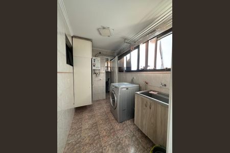 Apartamento à venda com 126m², 3 quartos e 3 vagasÁrea de Serviço