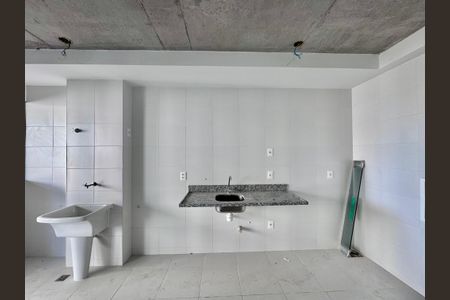 Apartamento à venda com 82m², 2 quartos e 1 vaga Apartamento à venda com 82m², 2 quartos e 1 vagaCozinha e Área de Serviço