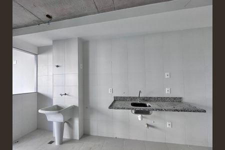 Apartamento à venda com 82m², 2 quartos e 1 vaga Apartamento à venda com 82m², 2 quartos e 1 vagaCozinha e Área de Serviço