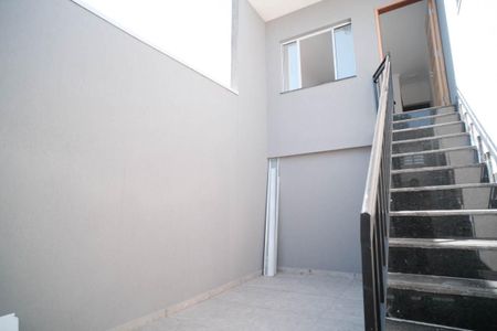 Casa à venda com 72m², 2 quartos e 1 vagaGaragem