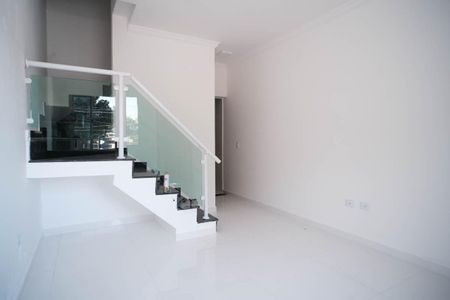 Casa à venda com 72m², 2 quartos e 1 vagaSala