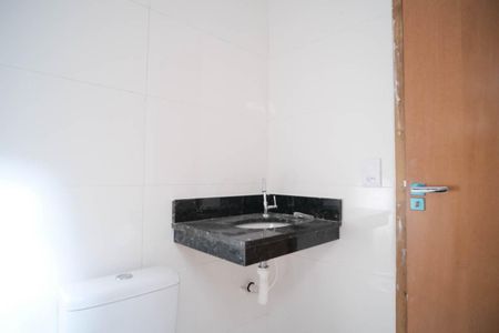 Casa à venda com 72m², 2 quartos e 1 vagaBanheiro da Suíte 1