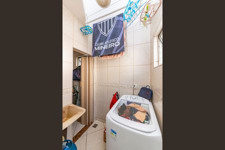 Apartamento à venda com 67m², 3 quartos e 1 vaga Apartamento à venda com 67m², 3 quartos e 1 vagaÁrea de Serviço