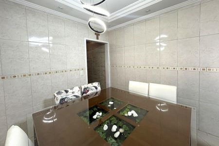 Casa à venda com 240m², 3 quartos e 3 vagasCopa