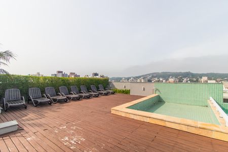 Apartamento à venda com 62m², 2 quartos e 1 vaga Apartamento à venda com 62m², 2 quartos e 1 vagaÁrea comum - Piscina