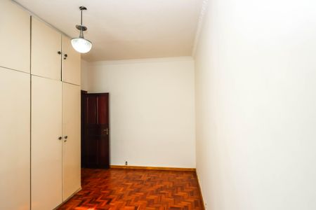 Casa à venda com 227m², 3 quartos e 2 vagas Casa à venda com 227m², 3 quartos e 2 vagasQuarto 3