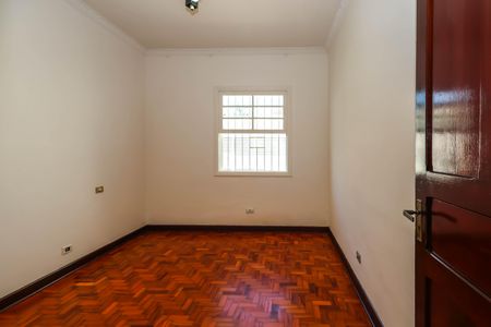 Casa à venda com 227m², 3 quartos e 2 vagas Casa à venda com 227m², 3 quartos e 2 vagasQuarto 1