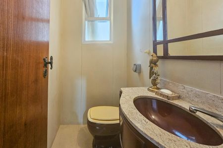 Apartamento para alugar com 185m², 3 quartos e 2 vagas Apartamento para alugar com 185m², 3 quartos e 2 vagasLavabo