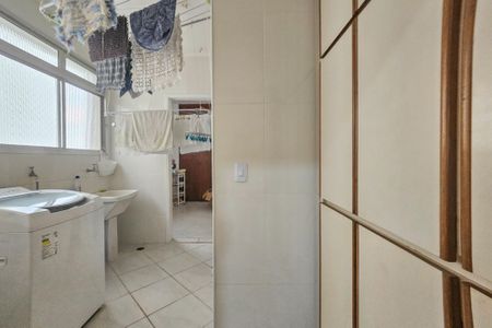 Apartamento para alugar com 185m², 3 quartos e 2 vagas Apartamento para alugar com 185m², 3 quartos e 2 vagasCozinha