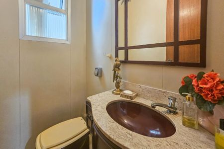 Apartamento para alugar com 185m², 3 quartos e 2 vagas Apartamento para alugar com 185m², 3 quartos e 2 vagasLavabo