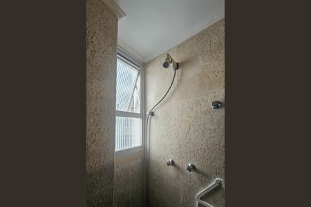 Apartamento para alugar com 185m², 3 quartos e 2 vagas Apartamento para alugar com 185m², 3 quartos e 2 vagasbanheiro da suíte 1