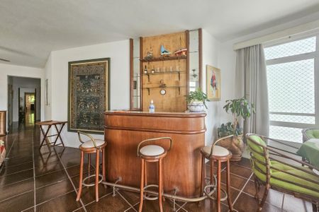 Apartamento para alugar com 185m², 3 quartos e 2 vagas Apartamento para alugar com 185m², 3 quartos e 2 vagasSala