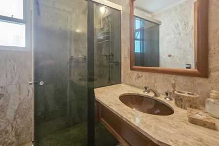 Apartamento para alugar com 185m², 3 quartos e 2 vagas Apartamento para alugar com 185m², 3 quartos e 2 vagasbanheiro da suíte 2