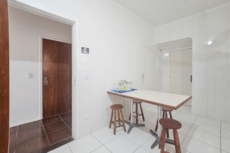 Apartamento para alugar com 185m², 3 quartos e 2 vagas Apartamento para alugar com 185m², 3 quartos e 2 vagasCozinha