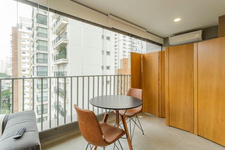 Studio à venda com 39m², 1 quarto e sem vagaVaranda