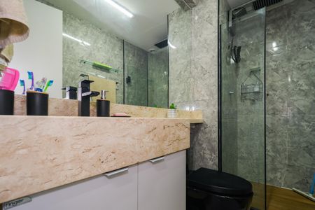 Apartamento à venda com 36m², 2 quartos e 1 vaga Apartamento à venda com 36m², 2 quartos e 1 vagaBanheiro