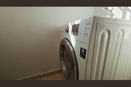 Apartamento para alugar com 59m², 2 quartos e 1 vaga Apartamento para alugar com 59m², 2 quartos e 1 vagaCozinha e Área de Serviço